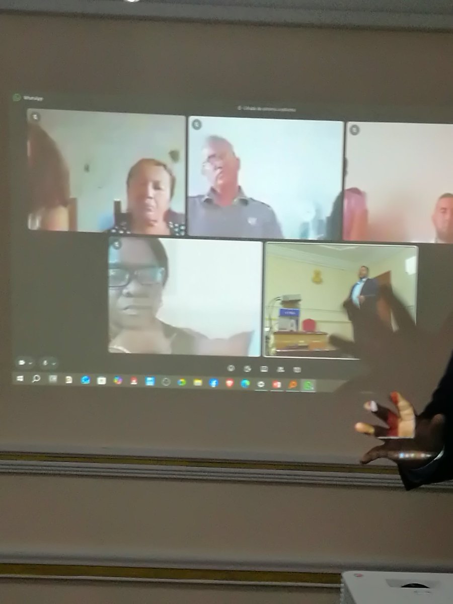 Ena Elsa Velázquez Cobiella tweet media