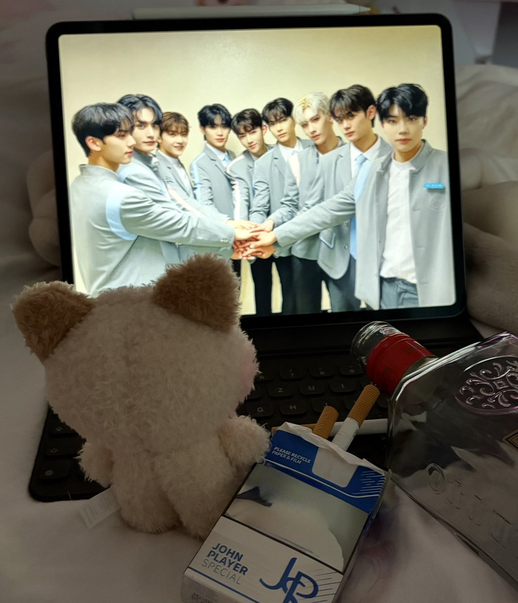 fayli 🧁 tweet media