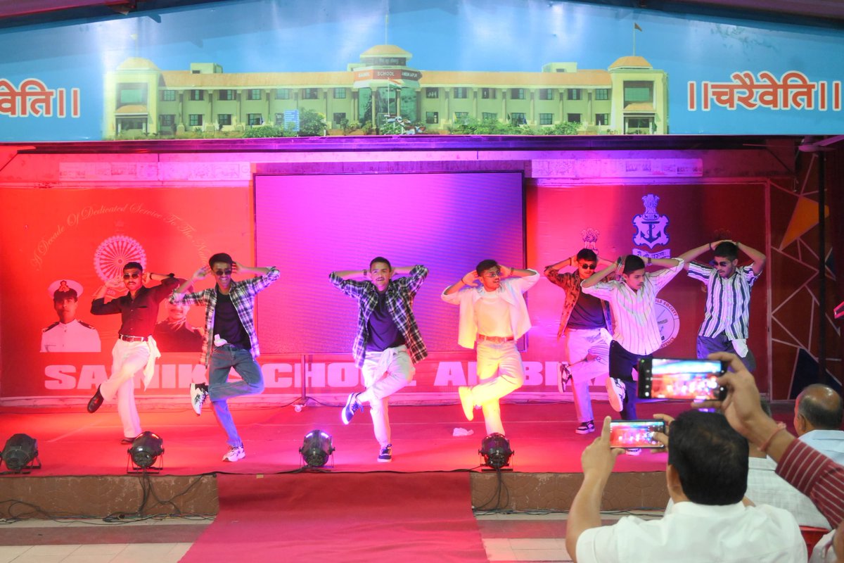 Sainik School Ambikapur tweet media