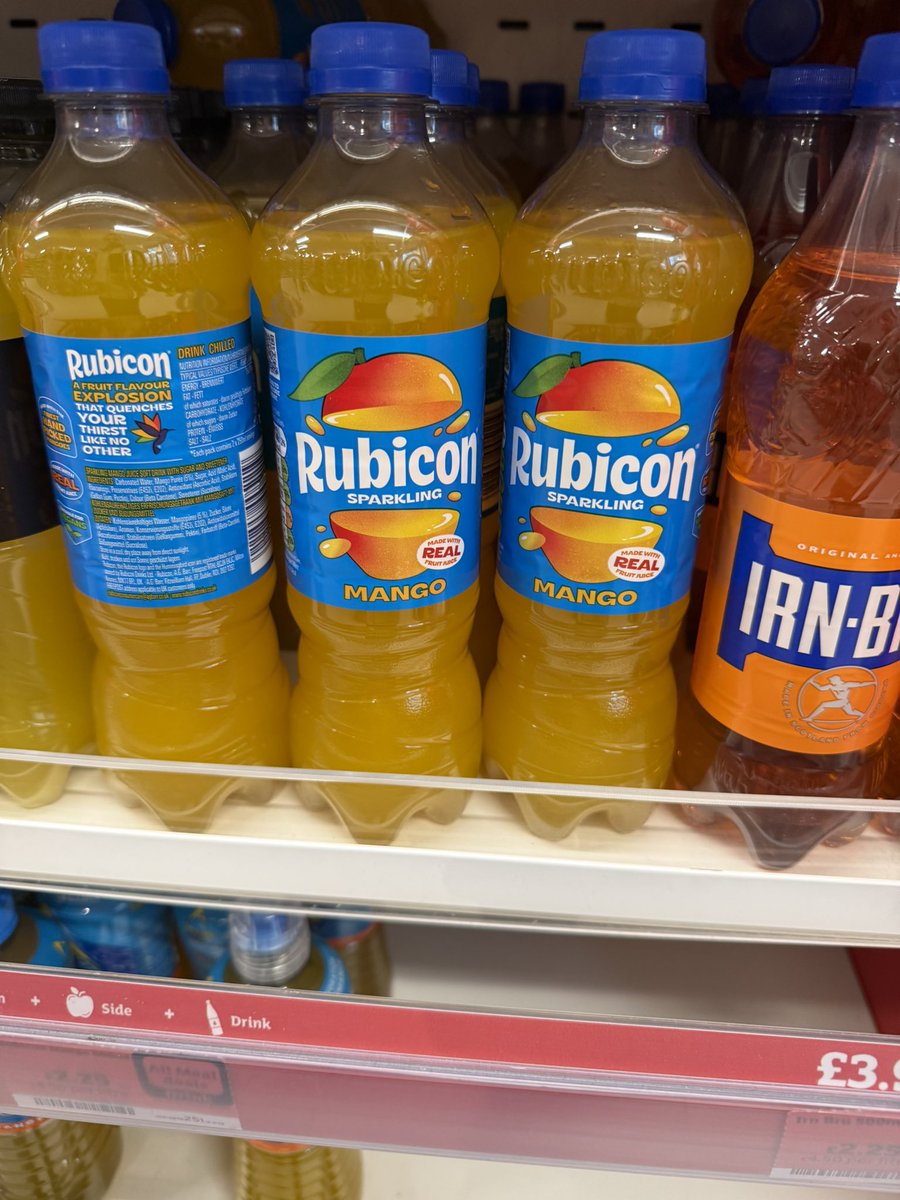 ana howard tweet media