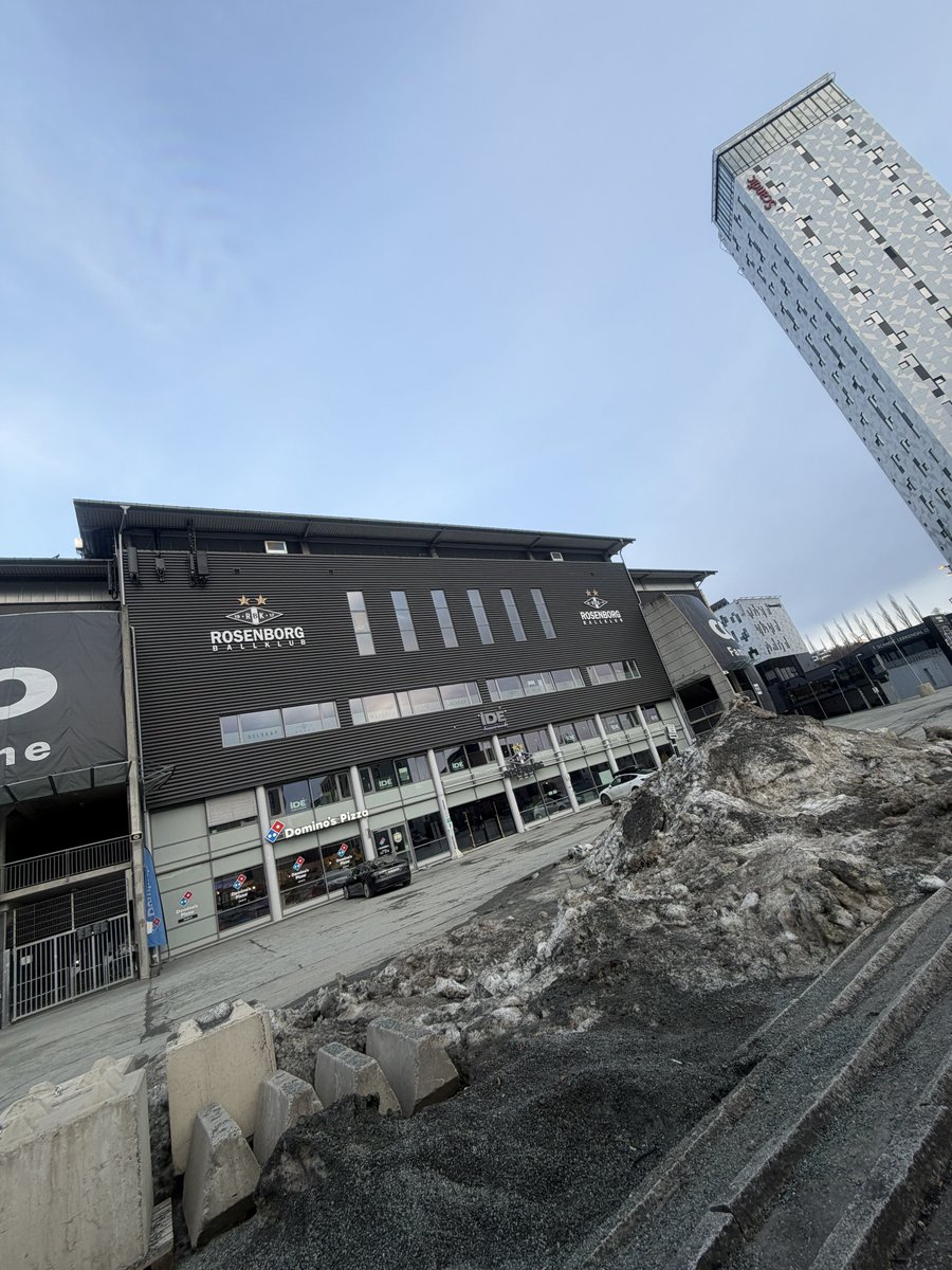 Emil Almås tweet media