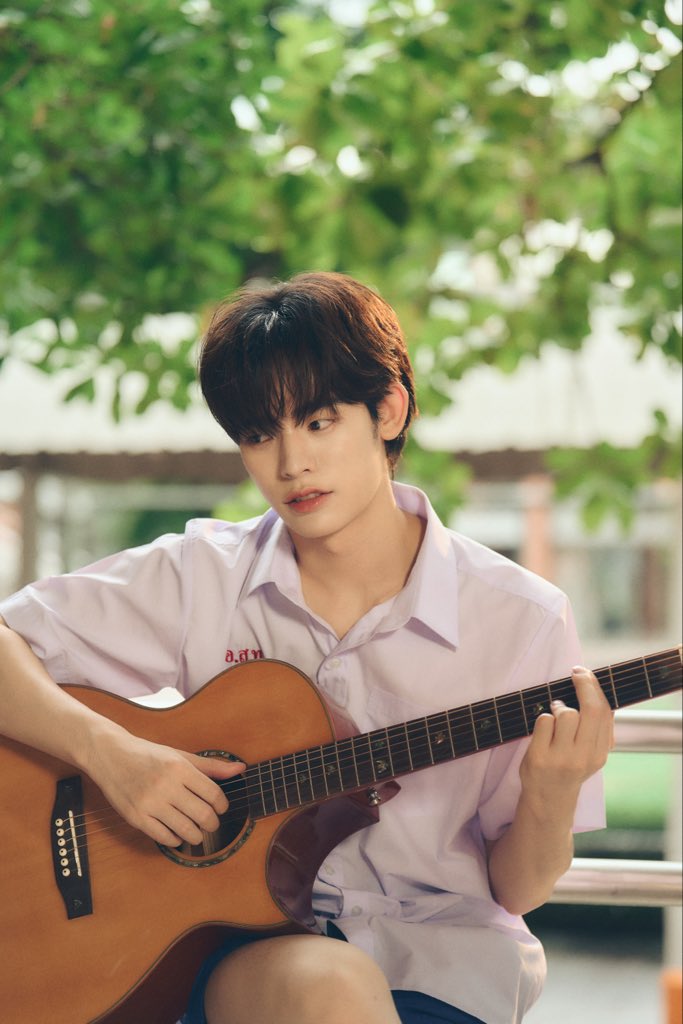 ดู EP7 จบแล้ว ขอคนละคอมเมนต์ให้น้องฉินหน่อยค้าบ If you’ve finished EP7, drop a comment for Qin and Duang

DUANG WITH YOU EP7 
#ด้วงกับเธอEP7