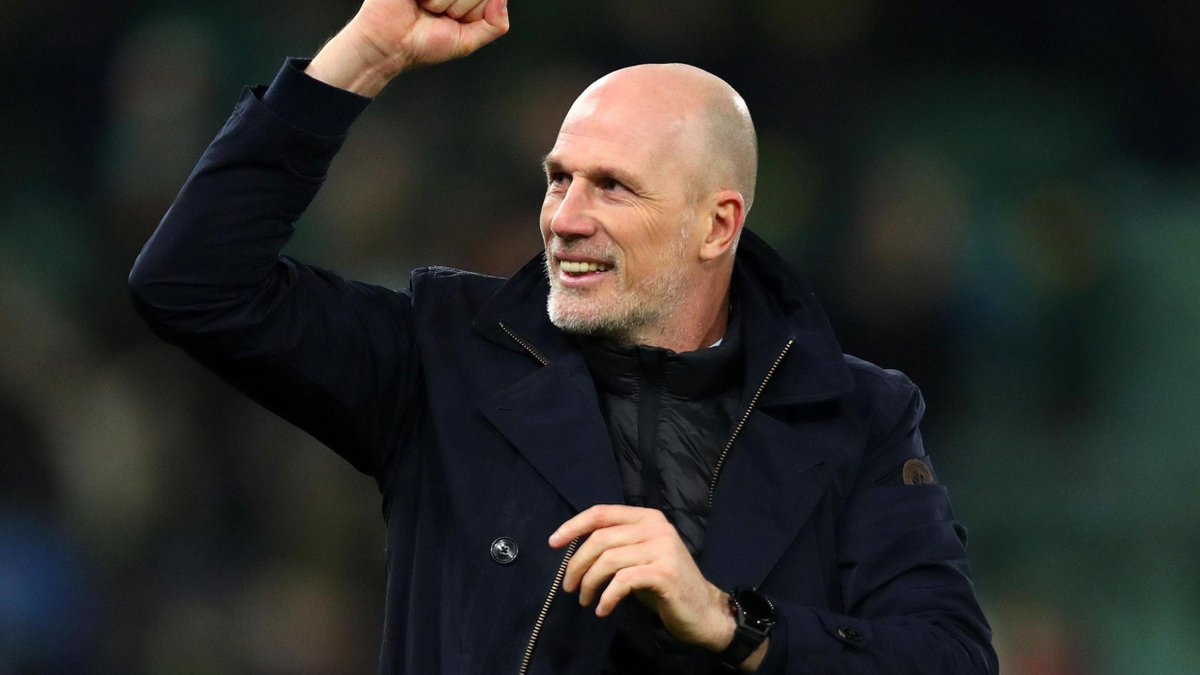 Second Tier podcast tweet media