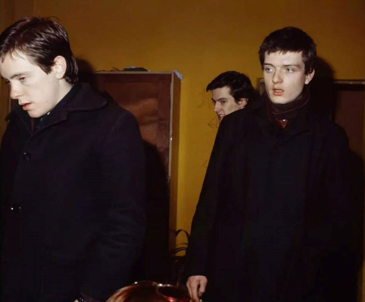 @blitzedmagazine tweet media