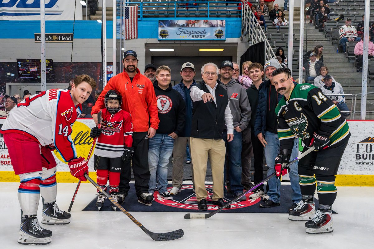 Bowman Gray Stadium tweet media