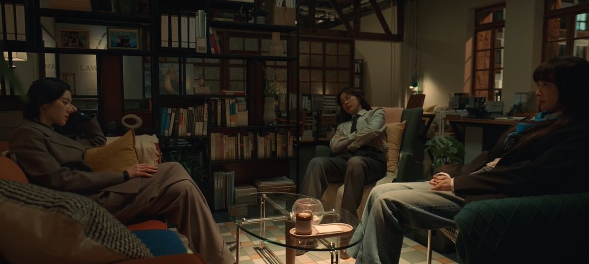 seyounggs's tweet image. one of the strongest parts of the drama is how they stand by each other despite everything they have been through.  

in a world that keeps trying to silence them, they become each others strength. so much love and respect for these three women #honour