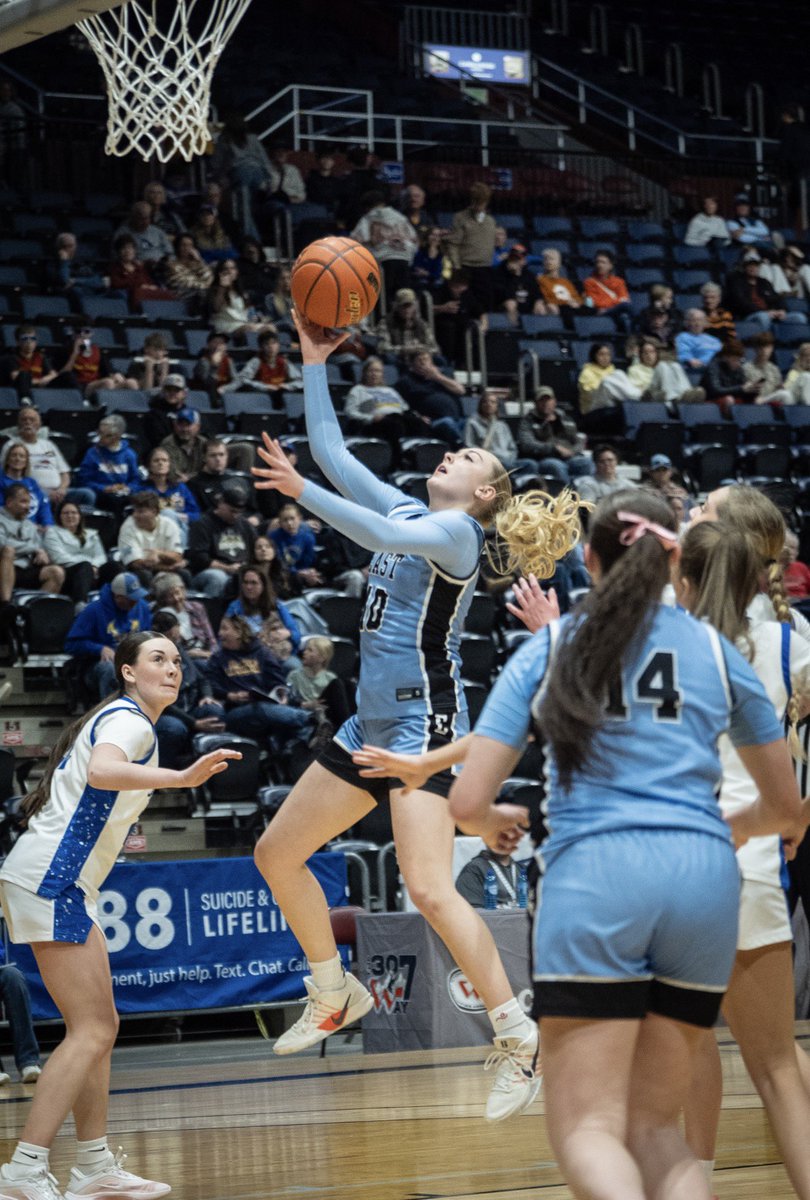 CheyEast's tweet photo. The Lady T-Birds are heading to the Chip! 🏆

Cheyenne East is championship bound after a big semifinal win over Thunder Basin! Next up: a showdown with Central tonight at the Ford Wyoming Center. Let’s go, T-Birds! 💙🖤 #TBirdNation https://t.co/7lklWLYuxZ