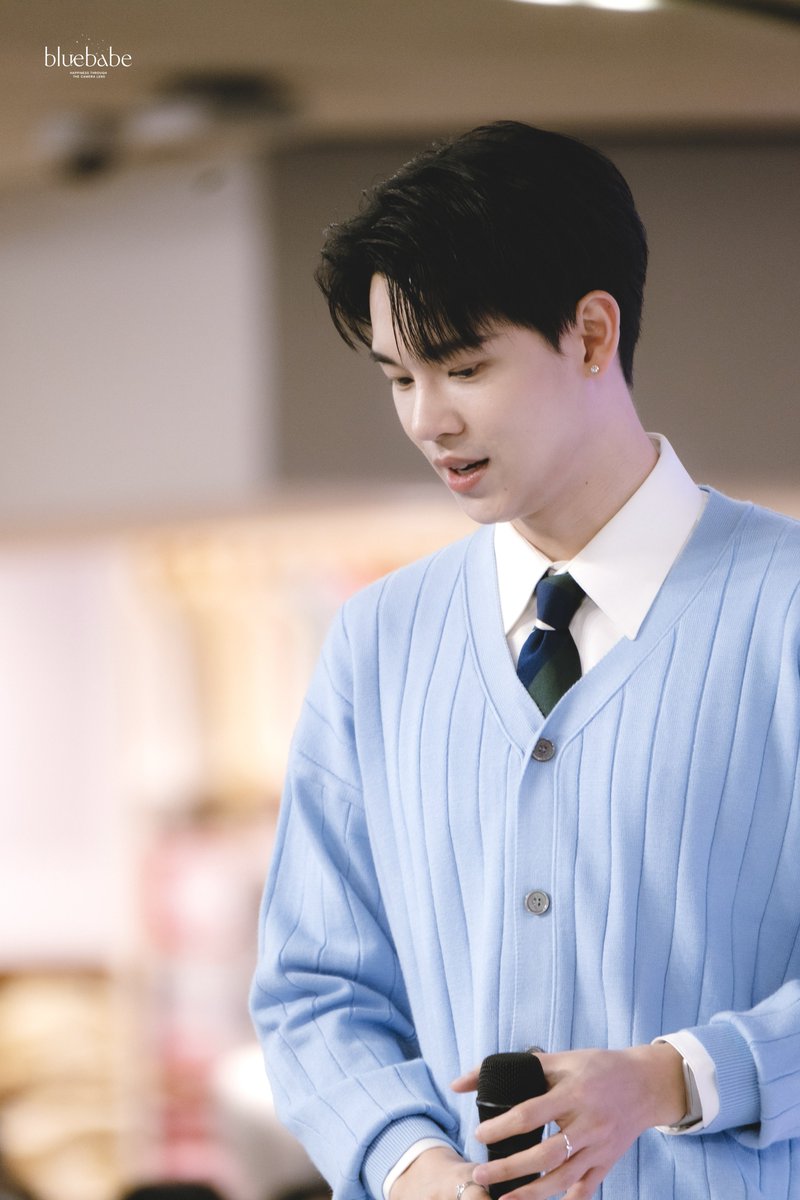 — ; 𝟓 /𝟑𝟔𝟓 📚

♡ —
             ,, หยิ่นหล่อมาก TT

<a href="/yinyin_anw/">Yinyin</a> ,  #yinyin_anw 

#FriendsofDestinyYinWar