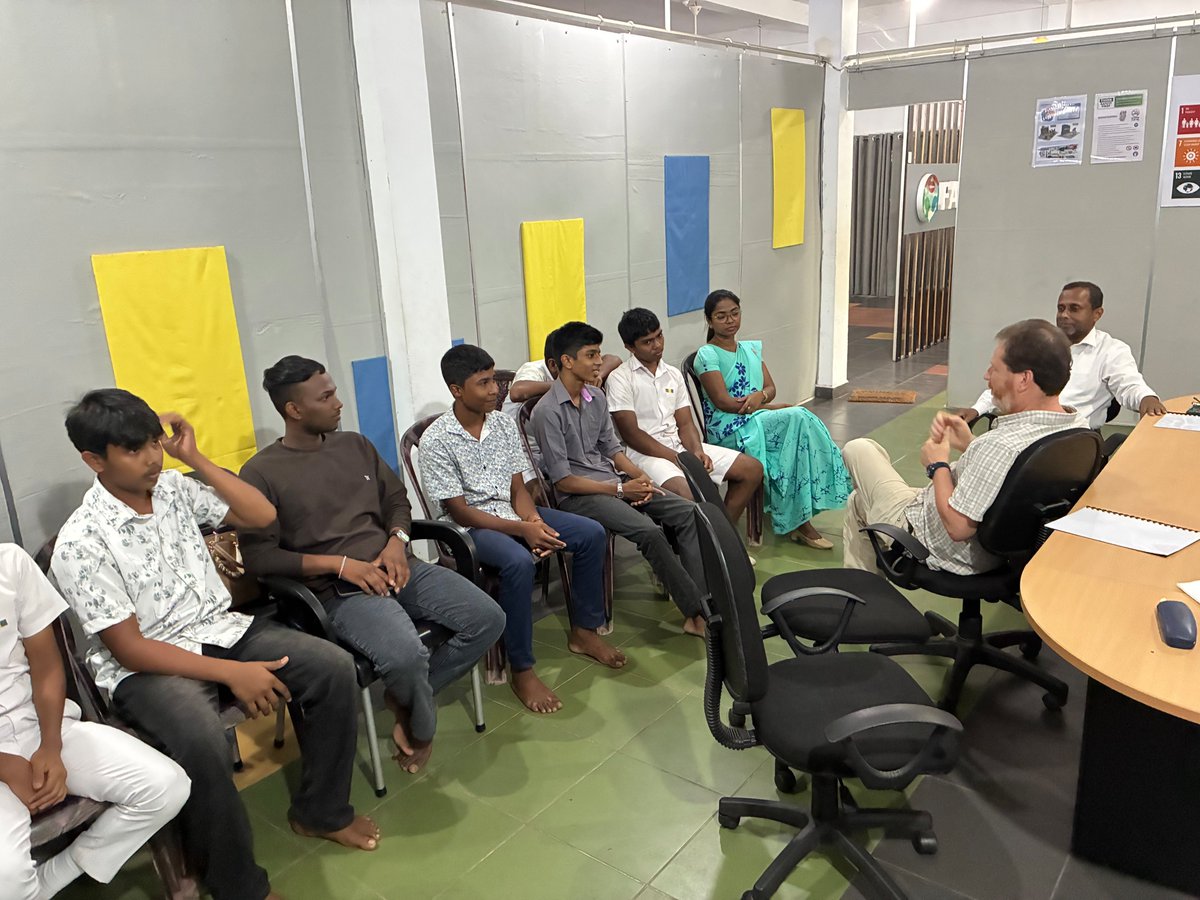 dilhanake's tweet photo. Prof. Zuern’s Interaction with FabLab Makandura/FabLanka Community-March 2026 https://t.co/O7D37QjOMn