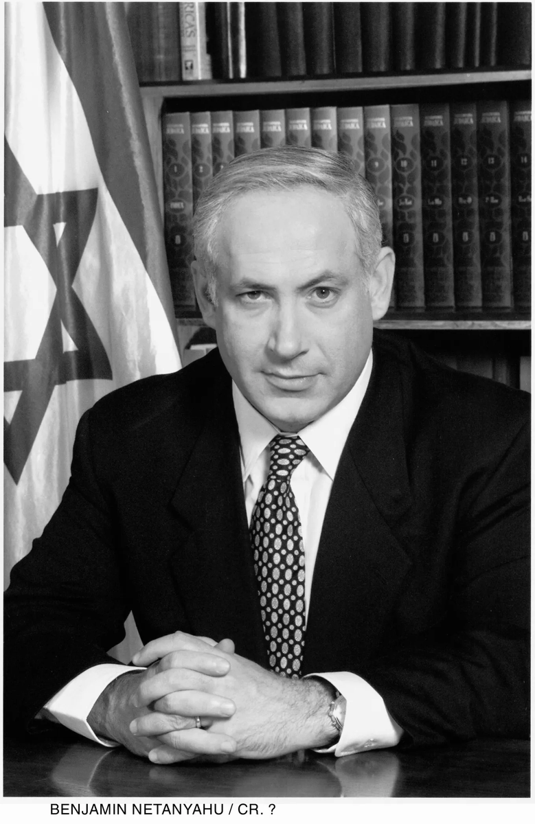 ashimalol's tweet photo. 🚨CONFIRMED:

Israeli Prime Minister Benjamin Netanyahu confirmed DEAD per @loodawoog 

... See More https://t.co/eRX5OtHYwI
