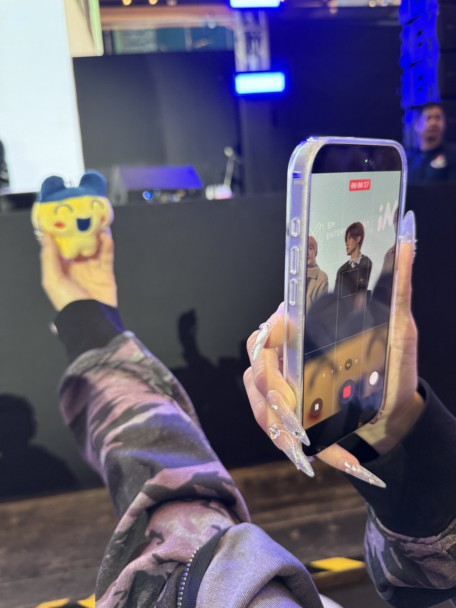 쿨..냥이 tweet media