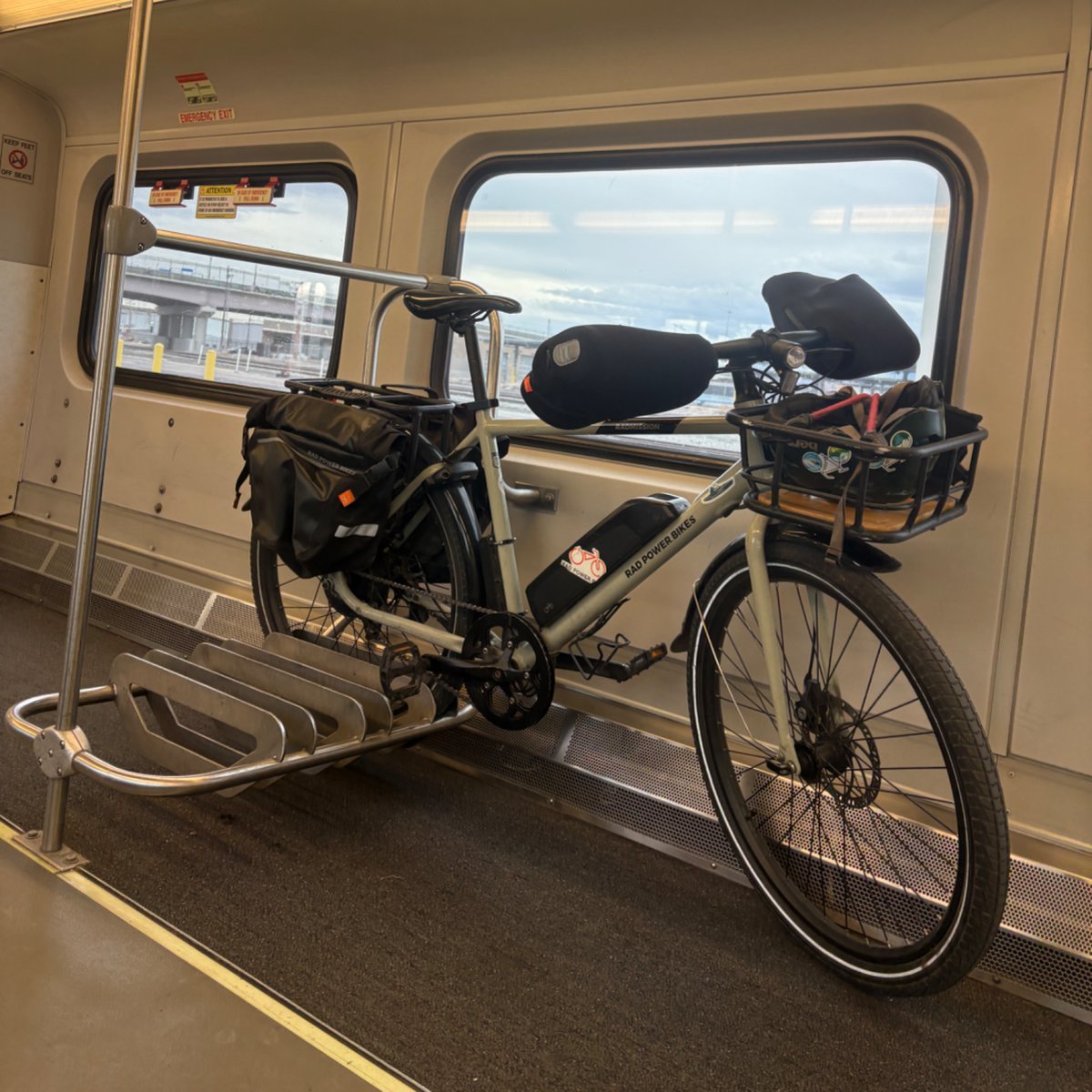 Bike Lake City tweet media