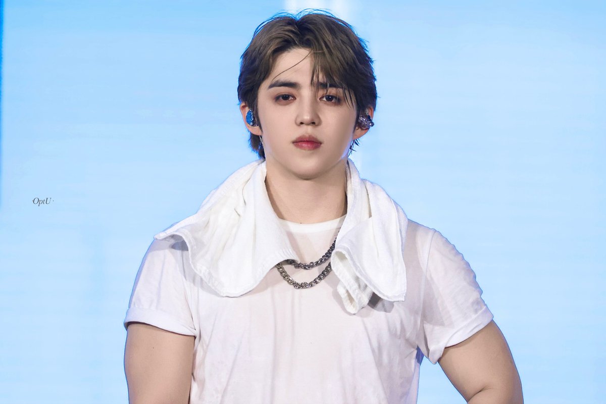 ·OptU·Scoups· tweet media