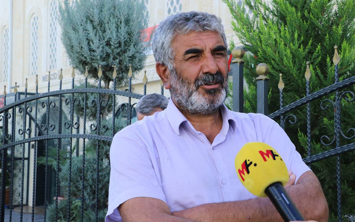 Rojin'in babasının videosuna denk geldim az önce. "Benim kızım Van'da üniversite öğrencisiydi, 2 yıldır kimse başına ne geldi diye sormuyor. Fakir olduğum için mi sesim size gelmiyor?" diyor.

Siz bu insanlara yaşattığınız her bir çaresizlik hissinin bedelini kendi