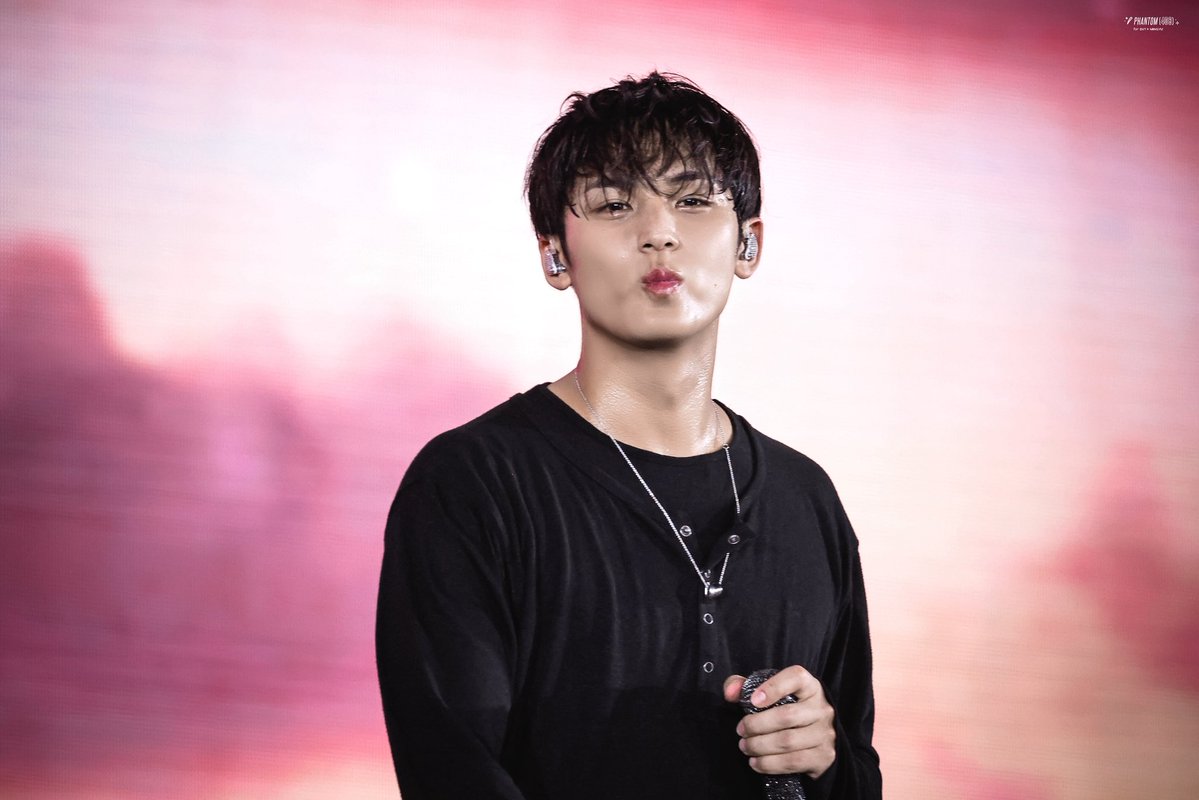 𝐏𝐡𝐚𝐧𝐭𝐨𝐦 𝟒𝟎𝟔 tweet media