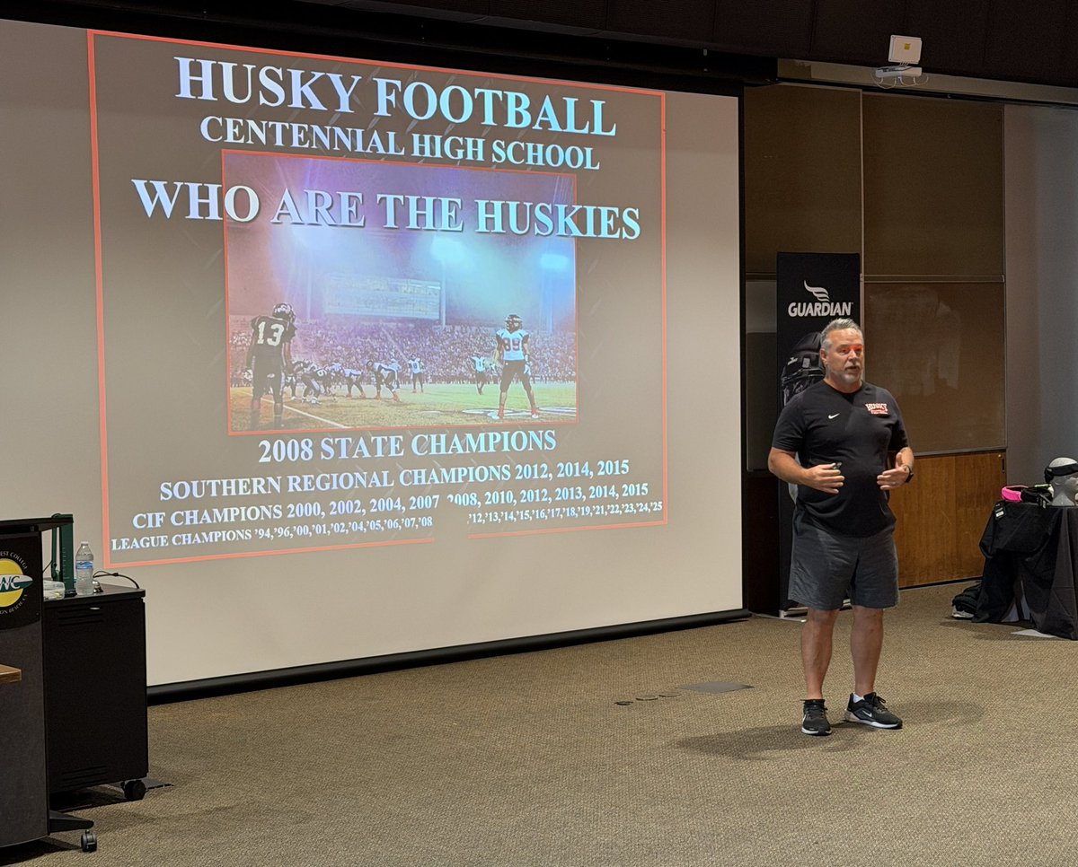 Chris Fore tweet media