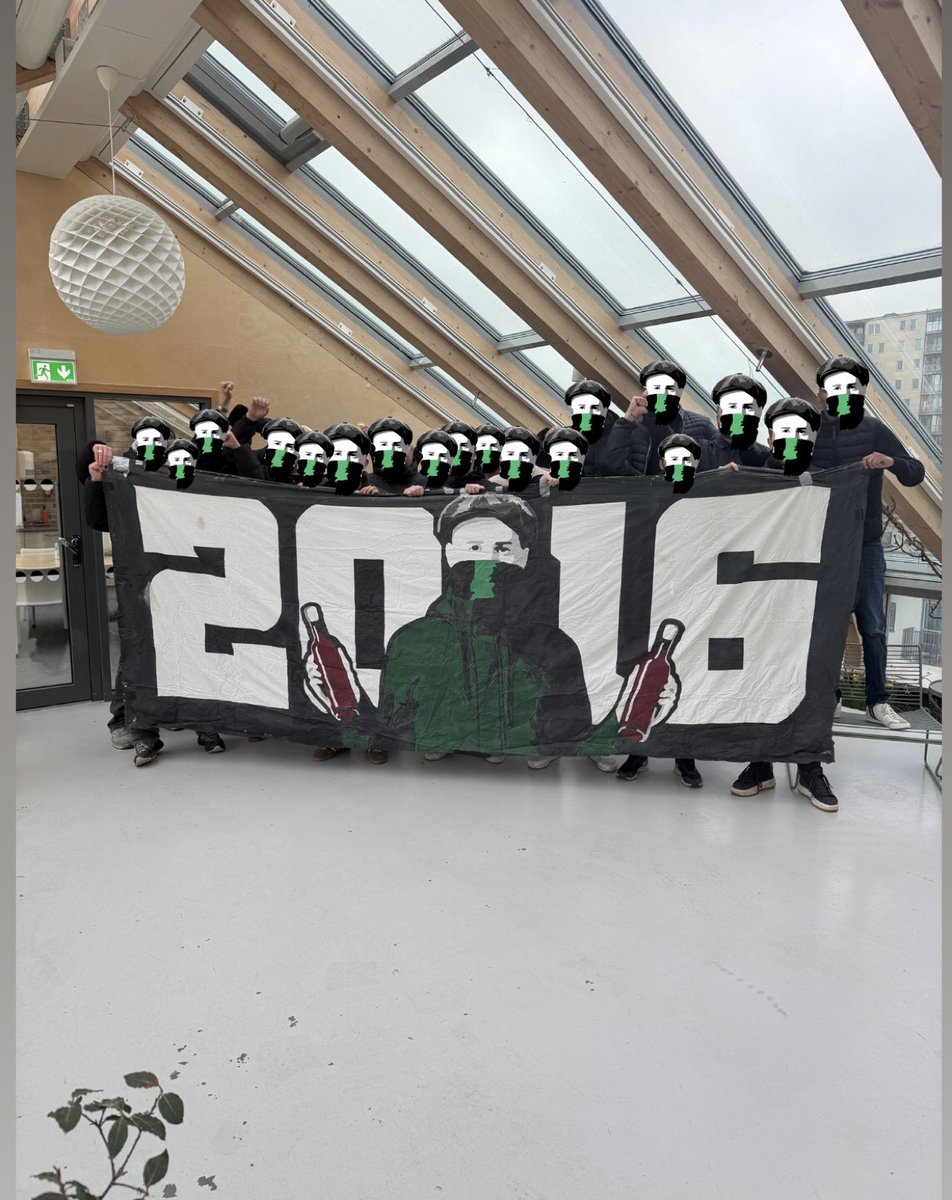 Mot semi!