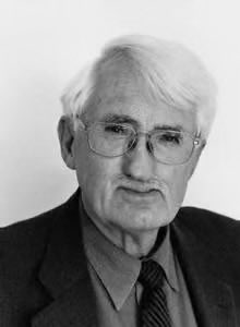 JuliaKloeckner's tweet photo. Mit Jürgen Habermas verliert Deutschland einen seiner bedeutendsten Intellektuellen unserer Zeit. Über Jahrzehnte war er Impulsgeber des fairen demokratischen Diskurses. Dabei hat er wie kaum ein Zweiter gezeigt, dass Freiheit vom Streit der Argumente lebt. Sein Werk erinnert 1/2 https://t.co/7zyJFyWL1N