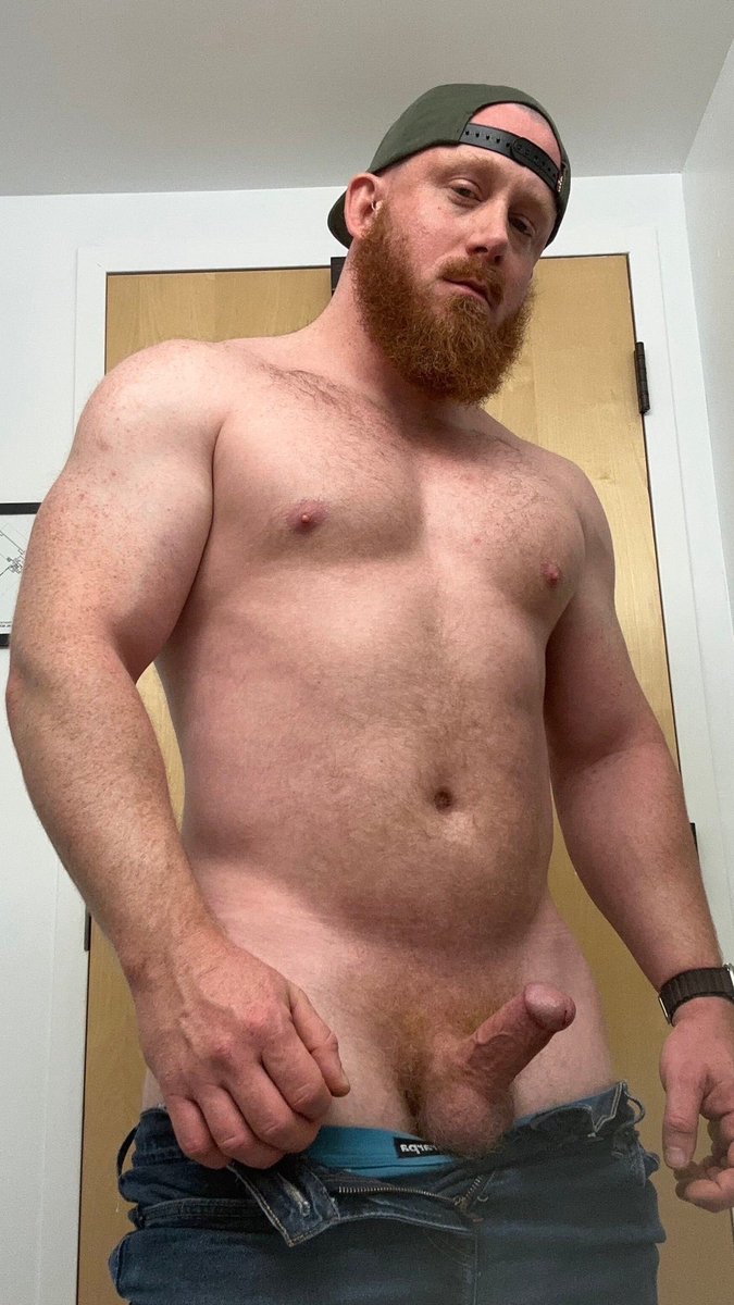 UncleFallen tweet media