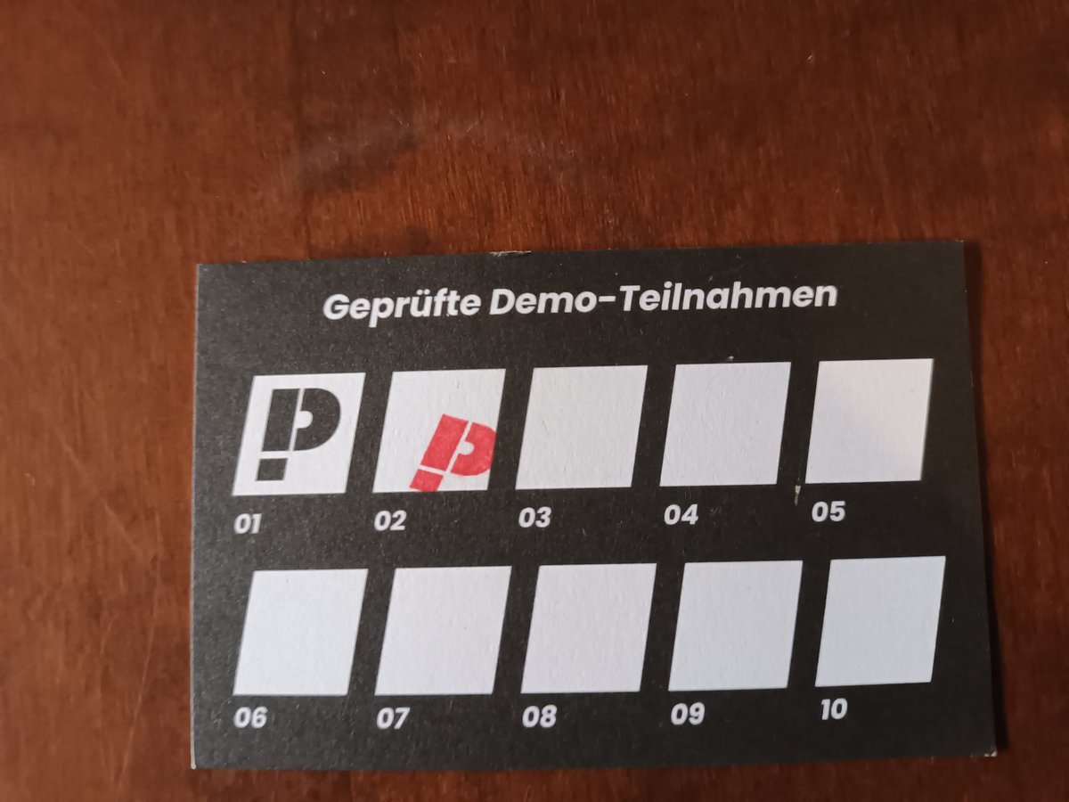 Leandra Müller tweet media