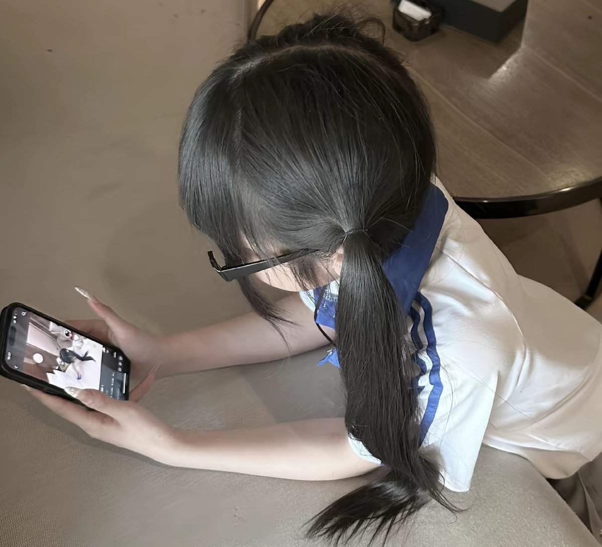 杭州留学生情侣 tweet media