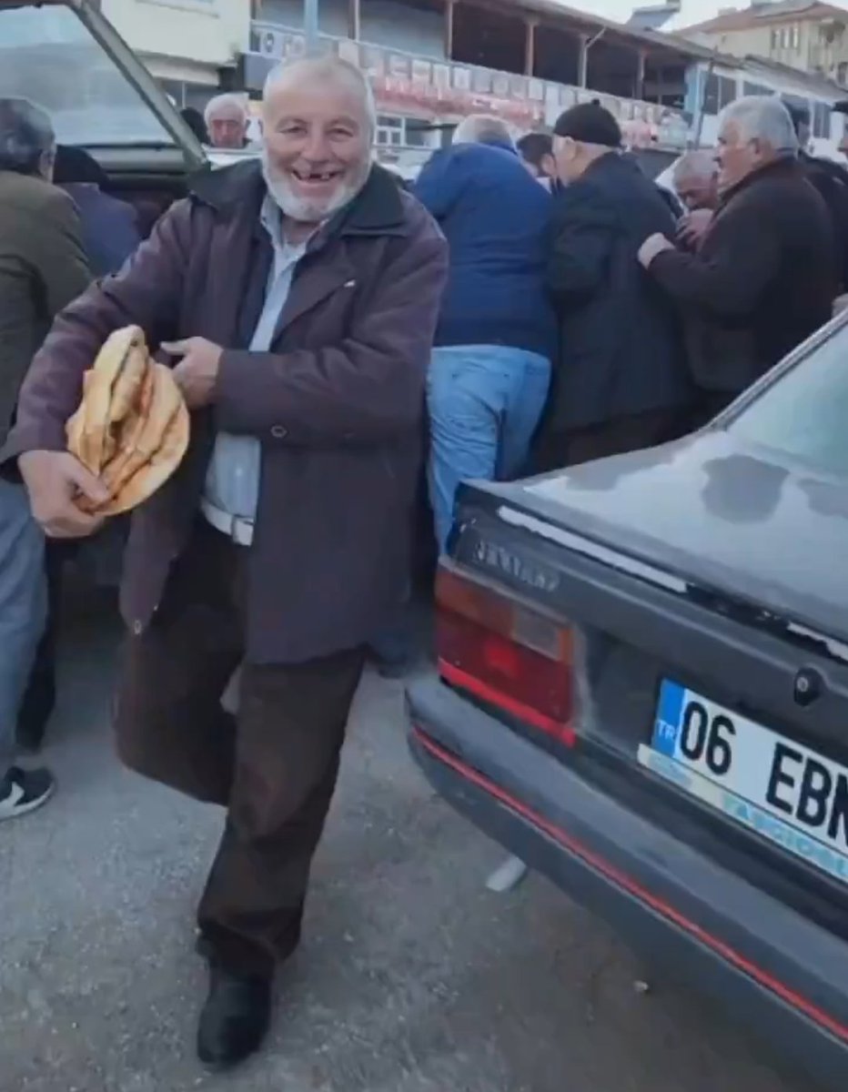 ARIEL BURAK KAPLAN tweet media