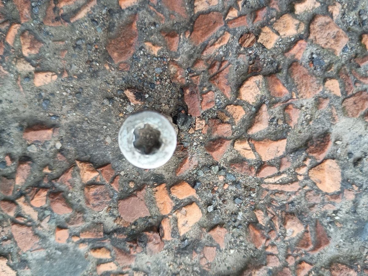 Dublin Commuters tweet media