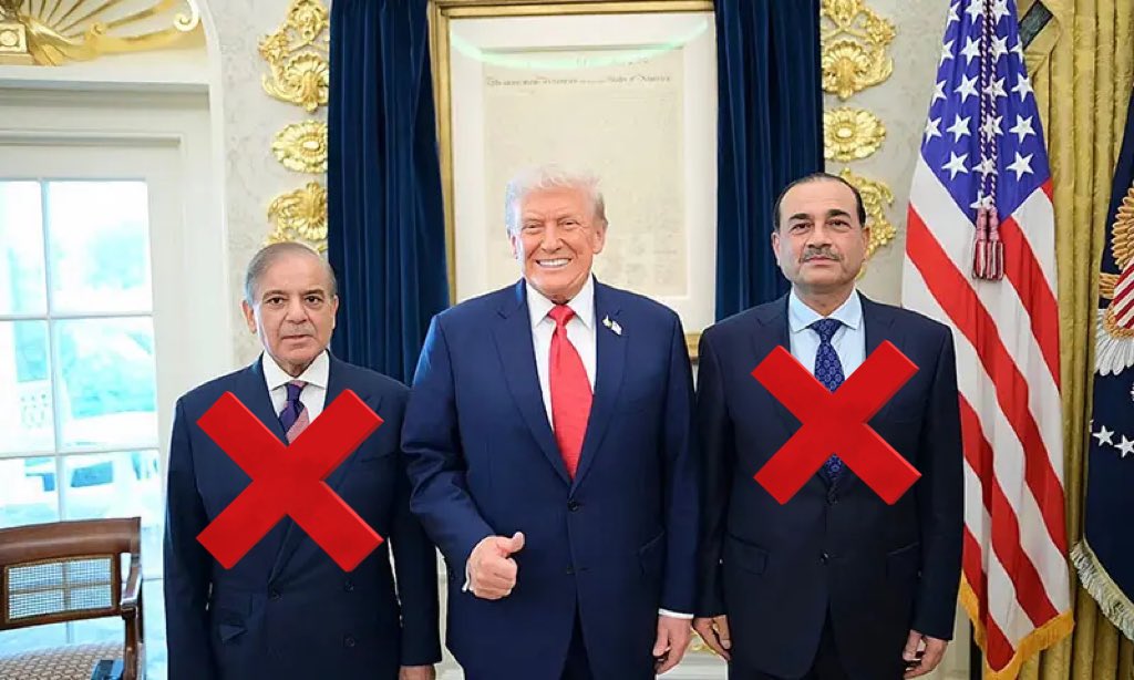 Adeelwalix's tweet image. I am a Pakistani citizen. If the current government goes to any country to seek loans or make agreements, these decisions are against the will of the Pakistani people. Please do not accept them as representing the people of Pakistan.#imf #worldbank #fakePM