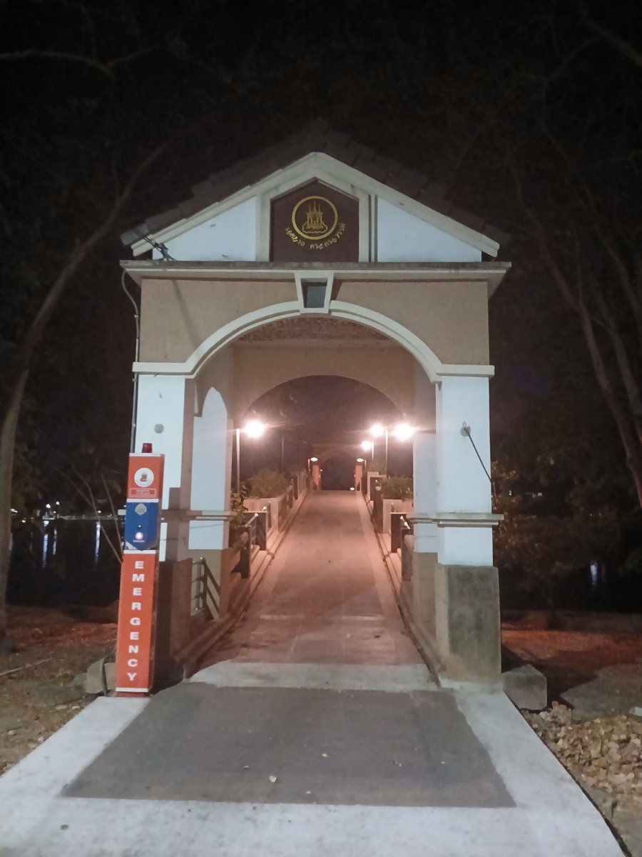 안녕 🅾🅽🅸 🅼🅰🅽 tweet media