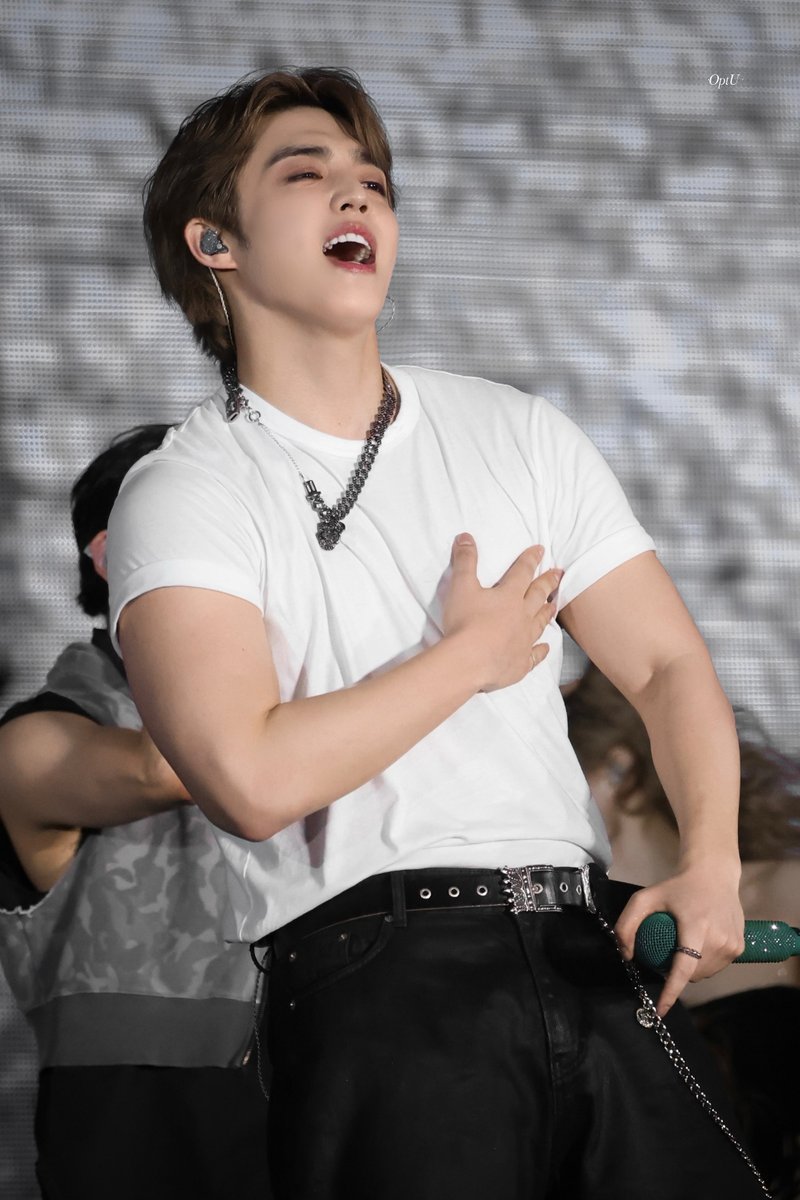 ·OptU·Scoups· tweet media