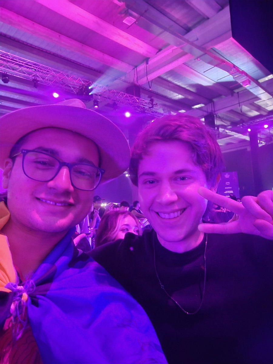 KRÜ Ecuador 🇪🇨 | La Hinchada Ecuatoriana tweet media