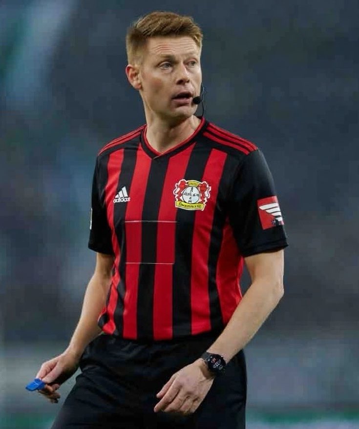 Pasce¹⁷ tweet media