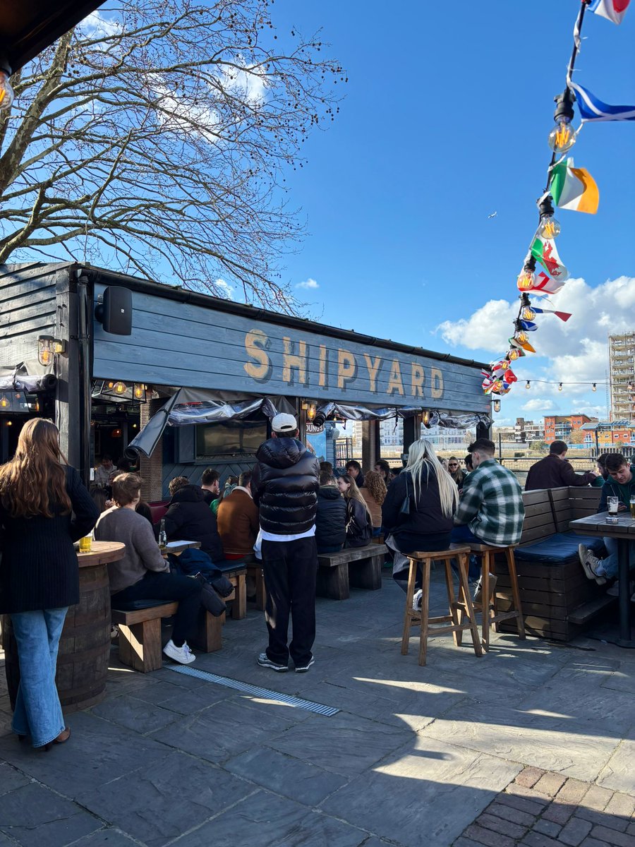 London Pub Map tweet media