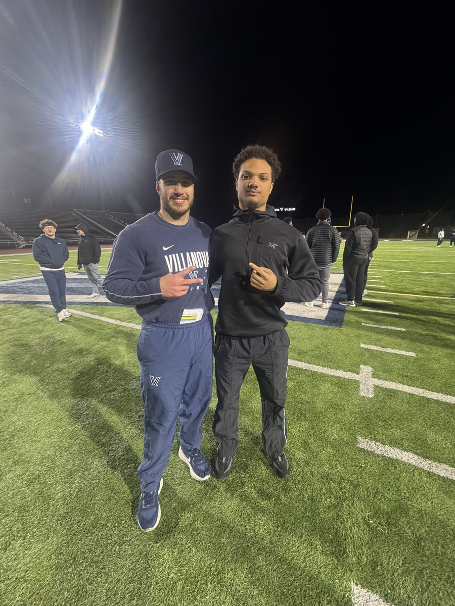 Ethan Stanford 6’2 215 2027 LB/ATH tweet media