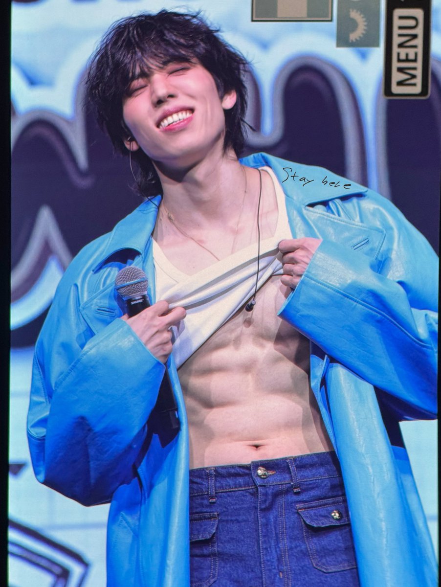 𝑺𝒕𝒂𝒚𝑯𝒆𝒓𝒆 tweet media