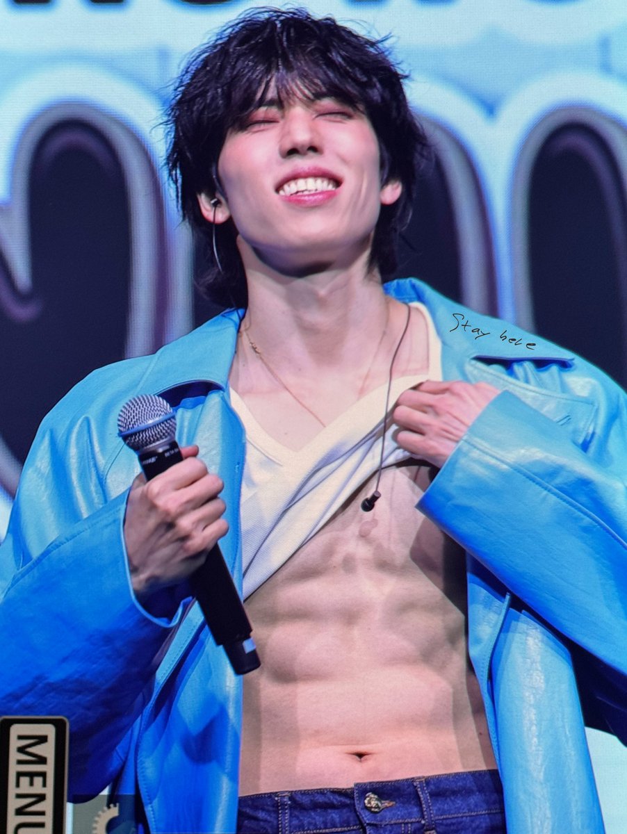 𝑺𝒕𝒂𝒚𝑯𝒆𝒓𝒆 tweet media