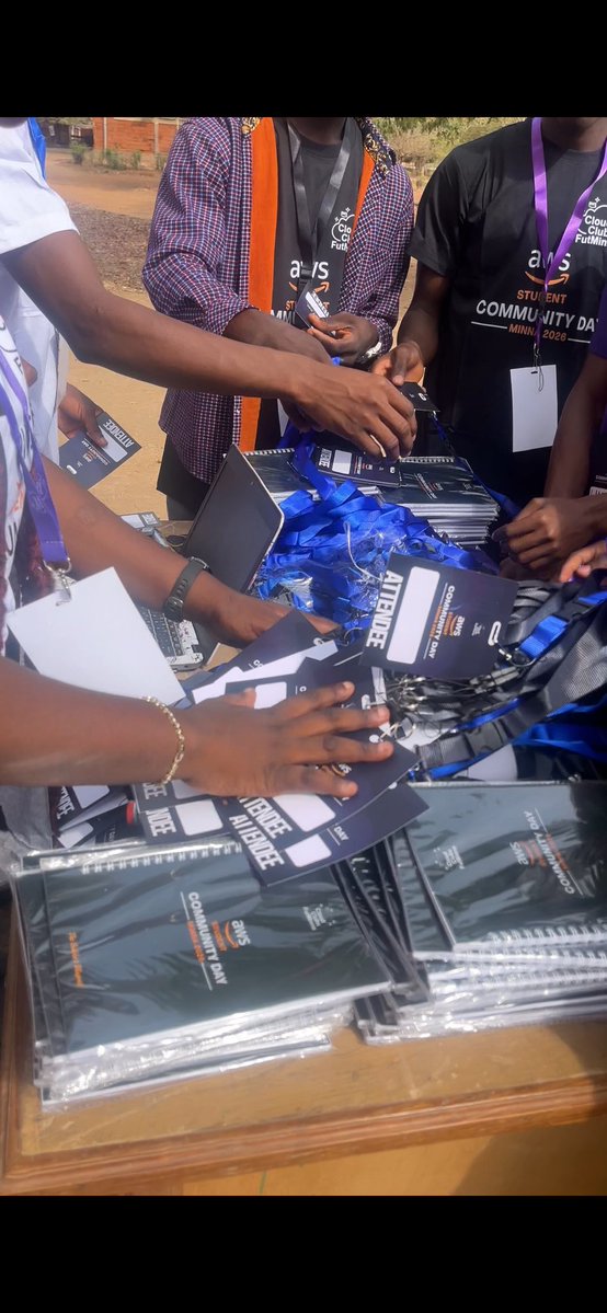 SARY🧚♀️ tweet media