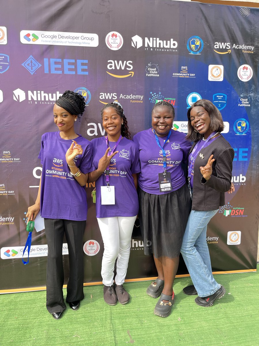 SARY🧚♀️ tweet media