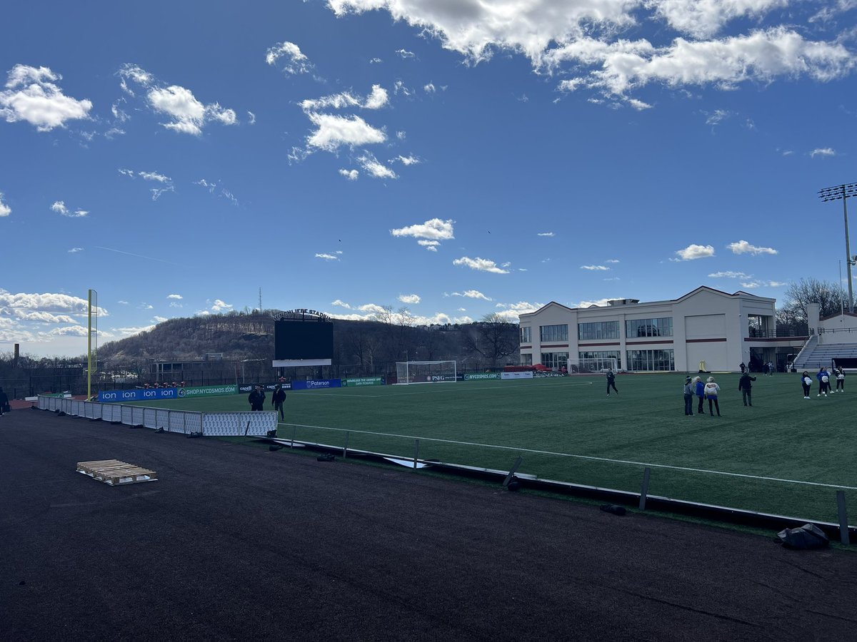 MichaelBattista's tweet photo. Time to do that soccer.

It’s New York Cosmos game day at Hinchcliffe Stadium. The team’s return and USL League One debut kicks off at 2 PM Eastern versus Portland Hearts of Pine.

#NYCosmos https://t.co/Y8KrFKmAfk