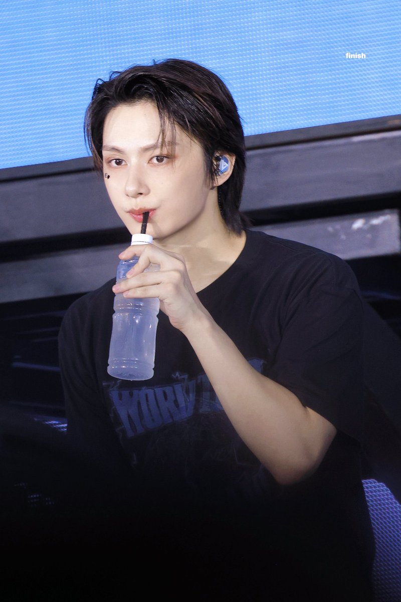 ໒꒱· ﾟ tweet media