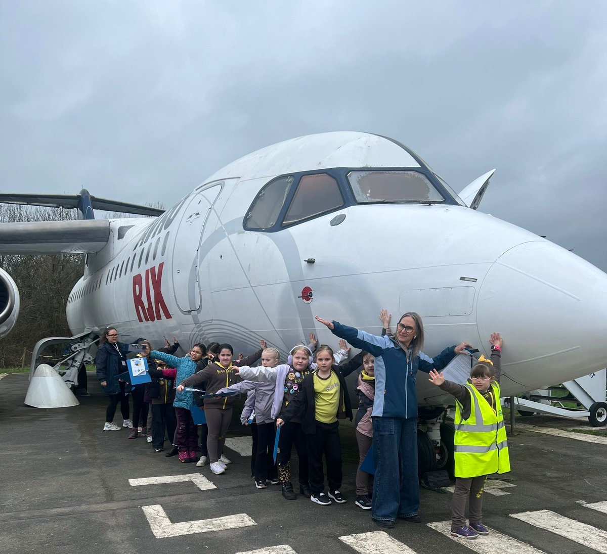 sptacademy's tweet image. Our Stockport Academy brownies had a lovely time exploring Manchester Airport during their recent visit!

These young people learned all about how an airport functions and what sort of jobs help to run it - an amazing opportunity!

#OpportunityToSucceed #Brownies #Stockport