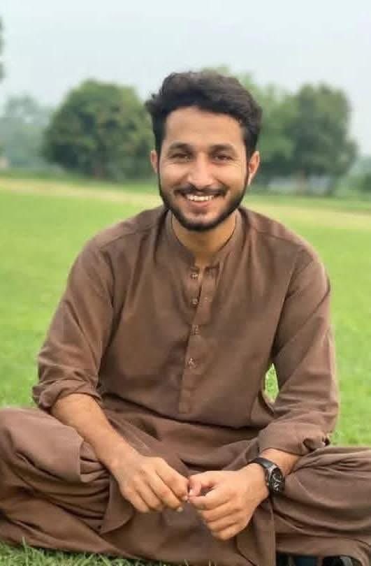 IsrarMarri12's tweet photo. غم سب بلوچوں کی برابر ہے 
مگر جو نزدیک ہوتے ہیں ان کے کہیں زیادہ ہے۔اور داؤد پُل یہ ایک اٹل حقیقت ہے
#ReleaseDawoodBaloch https://t.co/gpvi8Sz6EV