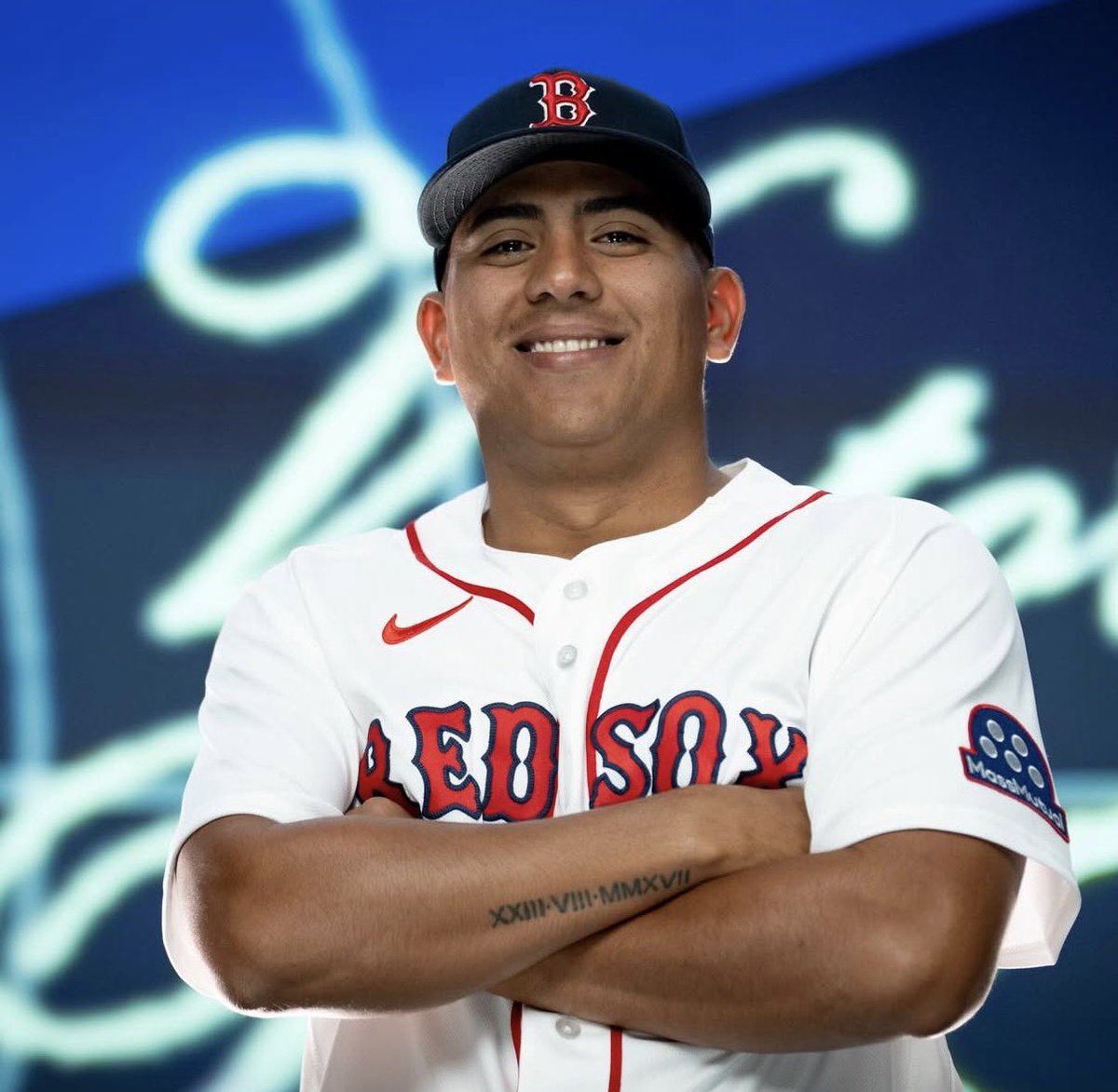 matthewcrory's tweet image. Rob Thomson the Phillies manager had this to say about the new Red Sox starting pitcher Ranger Suarez: 

“He’s a throwback to the old guys when guys knew you to read swings and pitch. He’ll show you 93 [miles per hour] and 94 at times. But don’t get concerned when he’s 88-89.