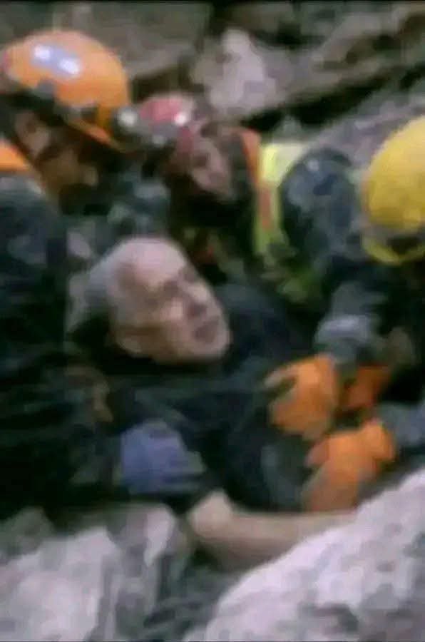 SpecTra Trends tweet media