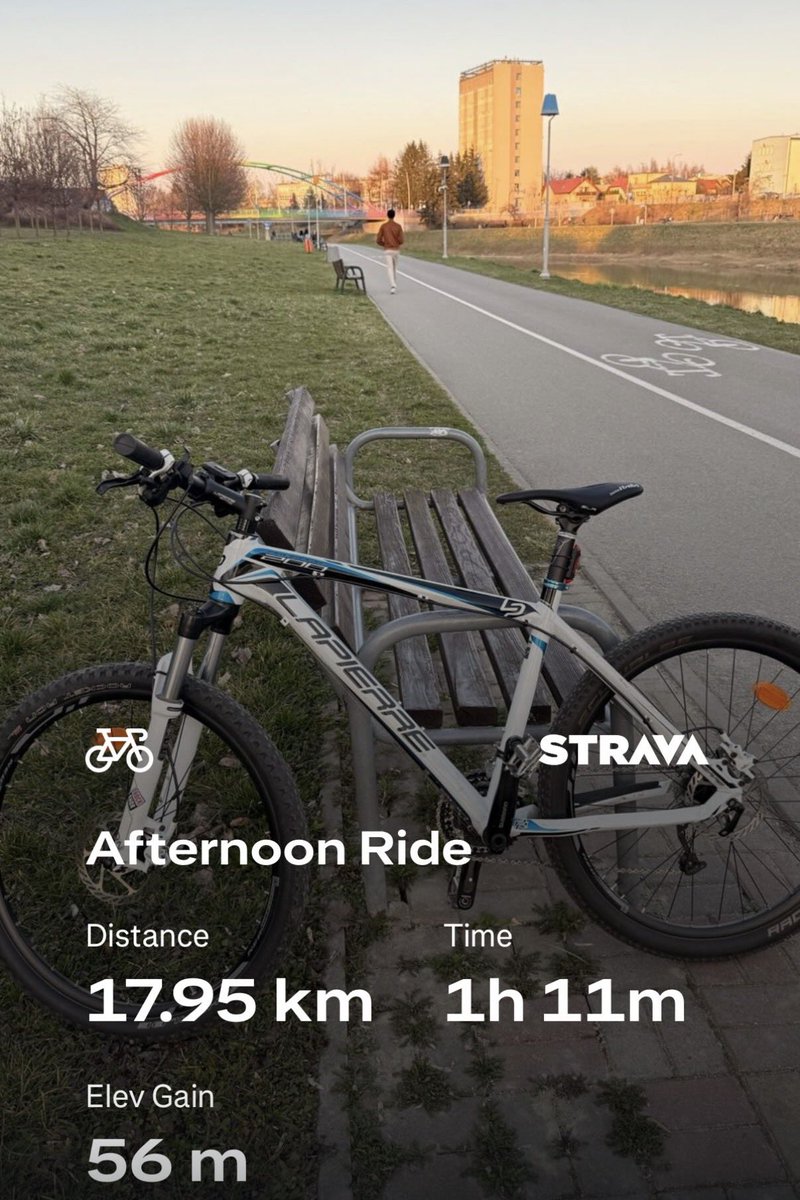 rea⚡️ tweet media