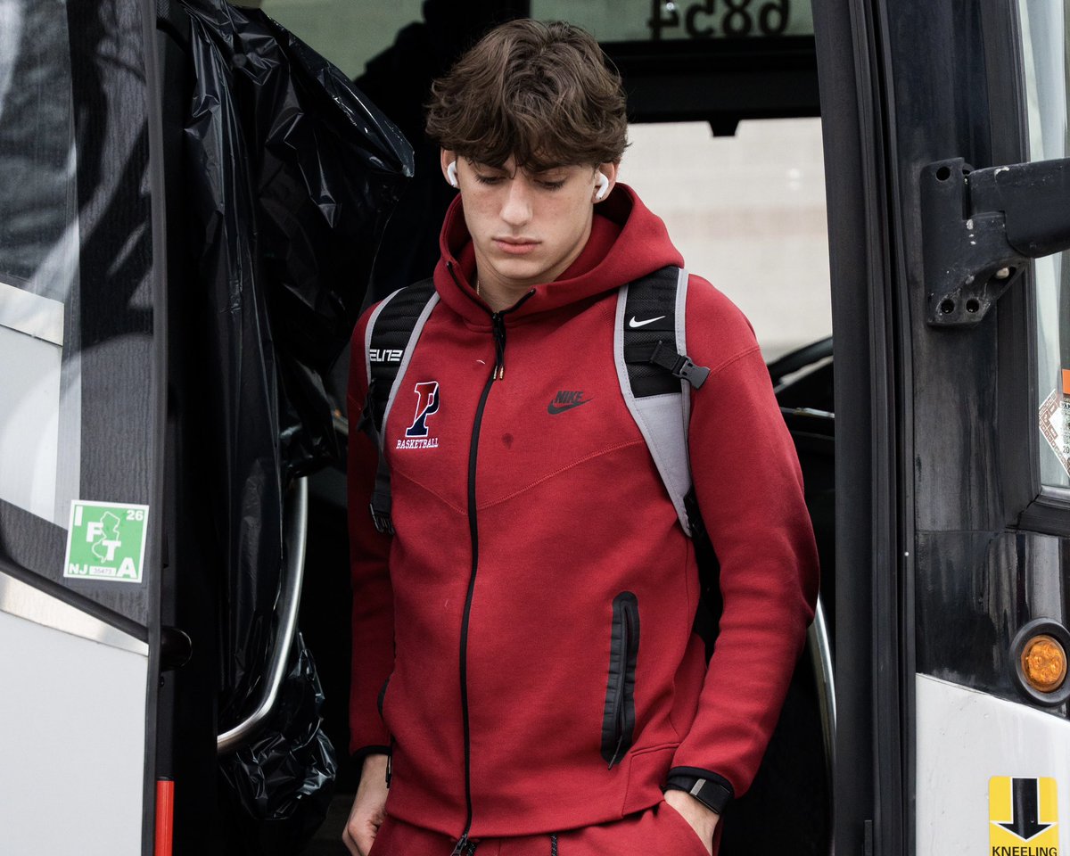 Penn Men's Basketball tweet media