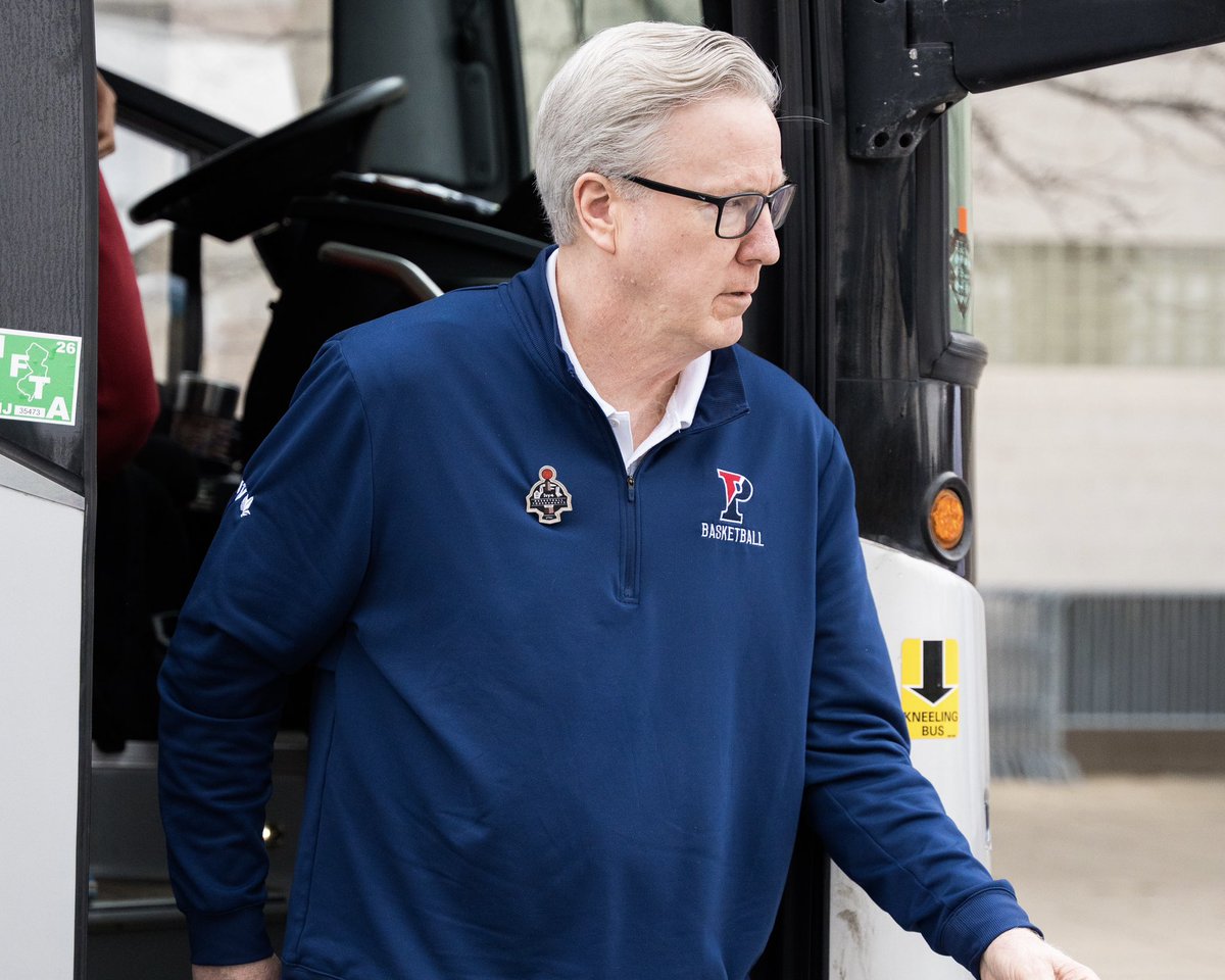 Penn Men's Basketball tweet media