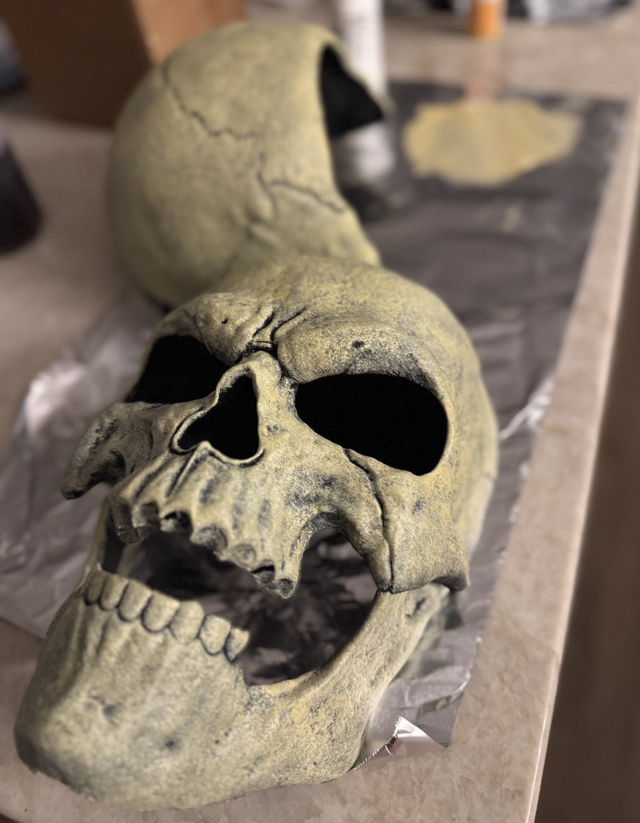 Broken Laser tweet media