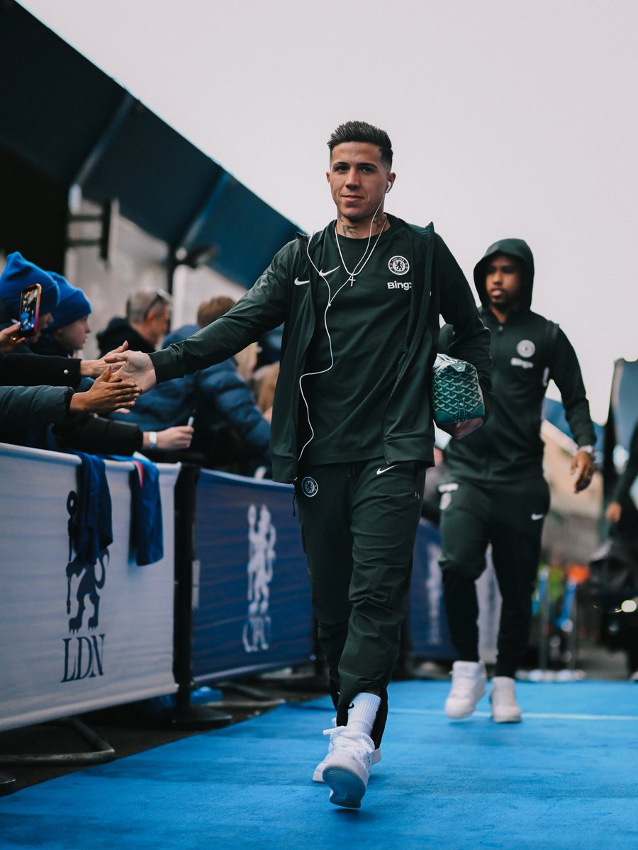 ChelseaFC's tweet image. The Blues are back home. 👊

#CFC | #CHENEW