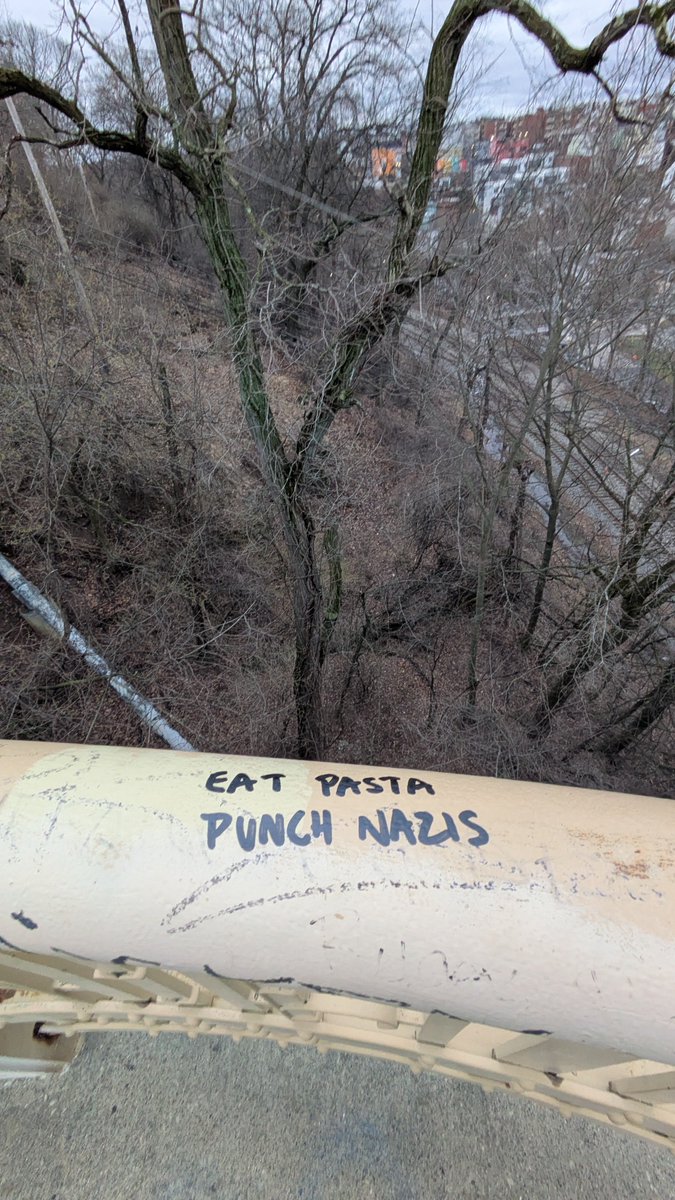 pghgraffiti's tweet photo. https://t.co/xidm3IYLjf